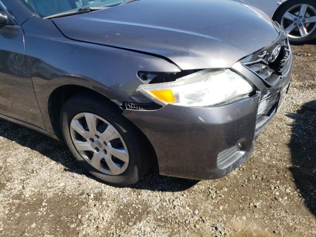 Photo 8 VIN: 4T4BF3EK2BR187421 - TOYOTA CAMRY BASE 