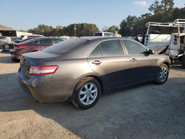 Photo 2 VIN: 4T4BF3EK2BR188326 - TOYOTA CAMRY BASE 