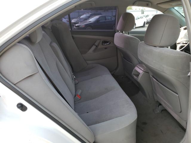 Photo 5 VIN: 4T4BF3EK2BR200801 - TOYOTA CAMRY BASE 