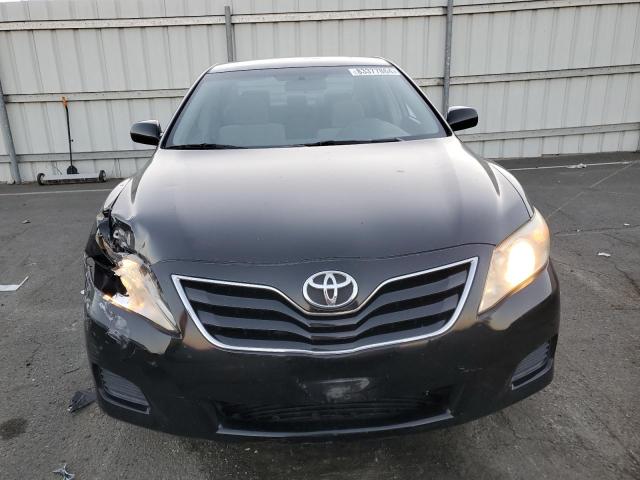 Photo 4 VIN: 4T4BF3EK2BR203102 - TOYOTA CAMRY BASE 