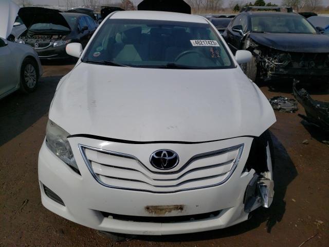 Photo 4 VIN: 4T4BF3EK2BR206517 - TOYOTA CAMRY BASE 