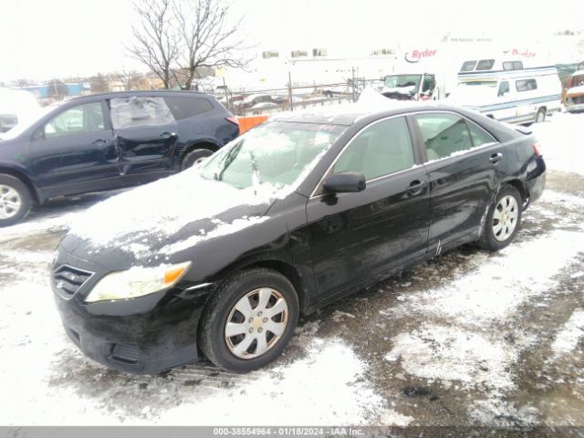 Photo 1 VIN: 4T4BF3EK2BR207229 - TOYOTA CAMRY 