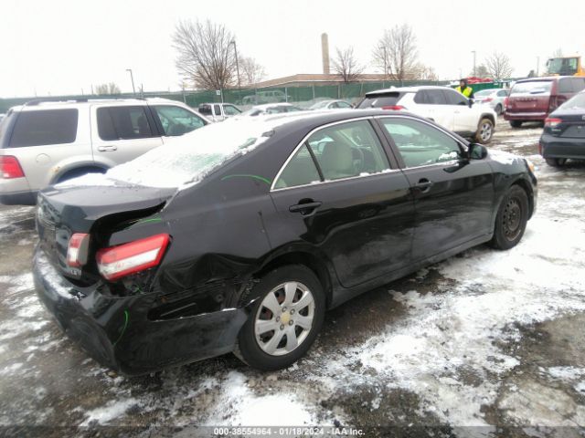 Photo 3 VIN: 4T4BF3EK2BR207229 - TOYOTA CAMRY 