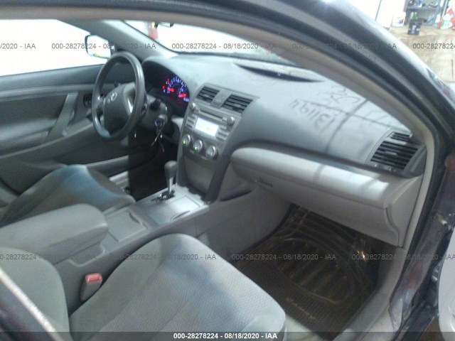 Photo 4 VIN: 4T4BF3EK2BR213449 - TOYOTA CAMRY 