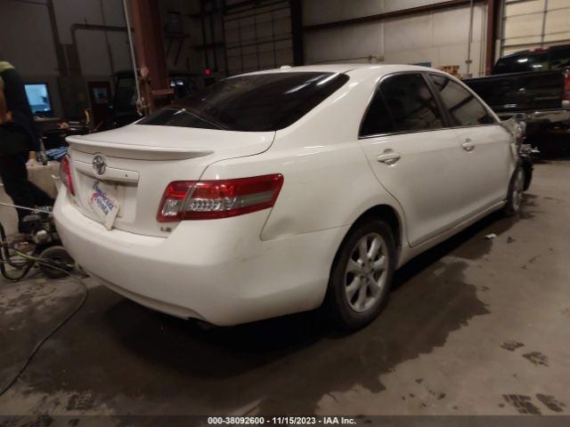 Photo 3 VIN: 4T4BF3EK2BR219199 - TOYOTA CAMRY 