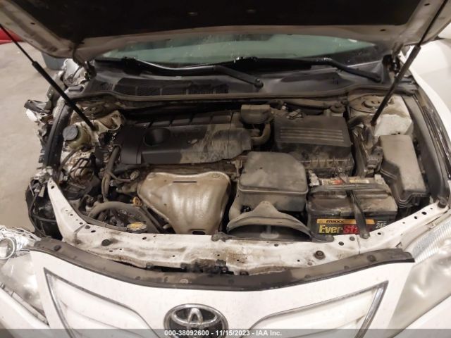 Photo 9 VIN: 4T4BF3EK2BR219199 - TOYOTA CAMRY 