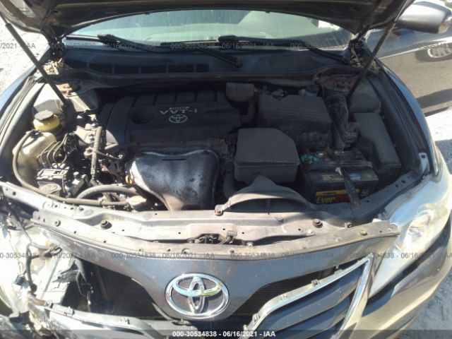 Photo 9 VIN: 4T4BF3EK3AR017938 - TOYOTA CAMRY 