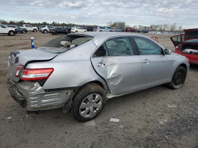 Photo 2 VIN: 4T4BF3EK3AR018619 - TOYOTA CAMRY BASE 