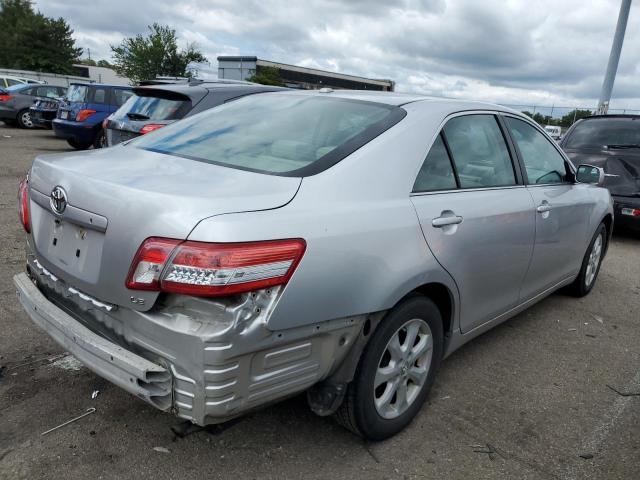 Photo 2 VIN: 4T4BF3EK3AR057954 - TOYOTA CAMRY BASE 