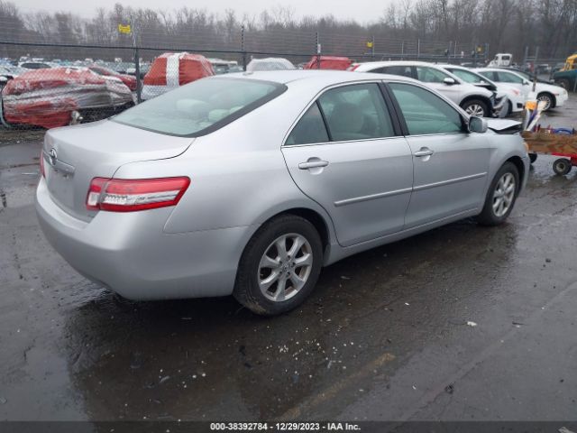 Photo 3 VIN: 4T4BF3EK3AR061373 - TOYOTA CAMRY 