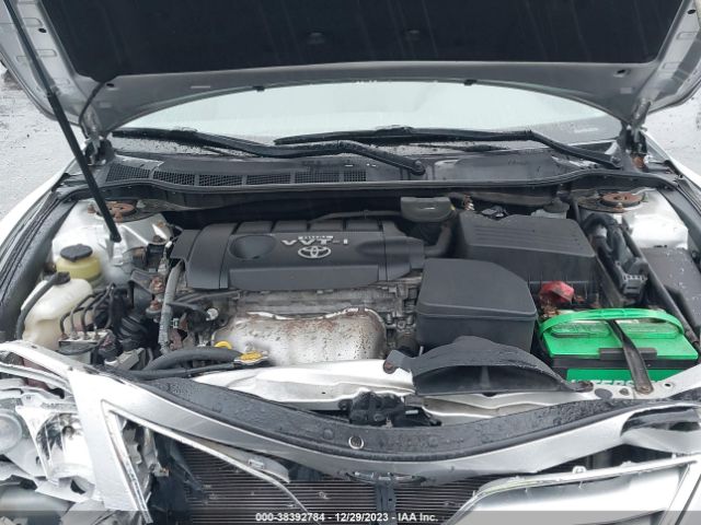 Photo 9 VIN: 4T4BF3EK3AR061373 - TOYOTA CAMRY 