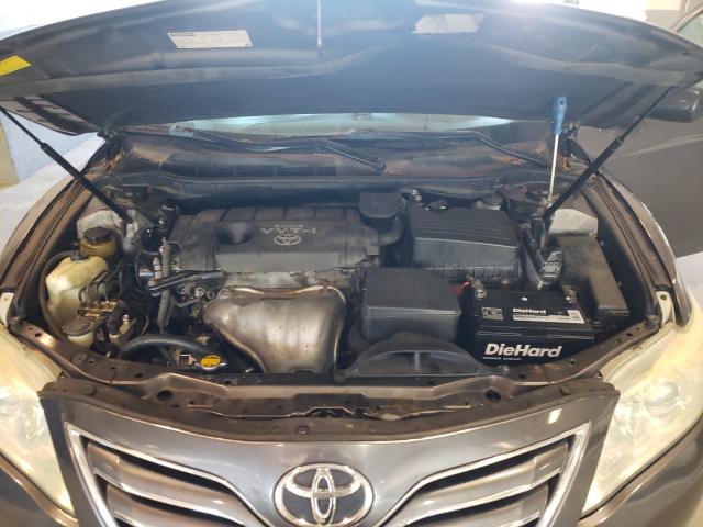 Photo 6 VIN: 4T4BF3EK3AR067710 - TOYOTA CAMRY 