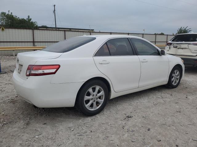 Photo 2 VIN: 4T4BF3EK3AR079033 - TOYOTA CAMRY BASE 