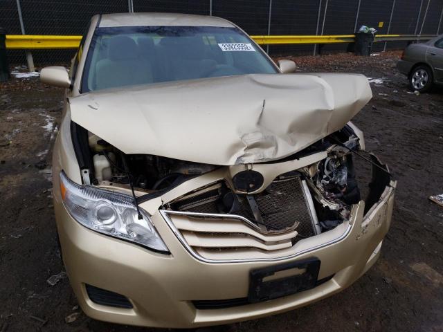 Photo 8 VIN: 4T4BF3EK3BR089997 - TOYOTA CAMRY BASE 