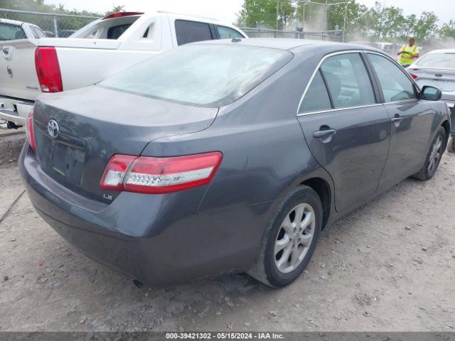 Photo 3 VIN: 4T4BF3EK3BR111187 - TOYOTA CAMRY 