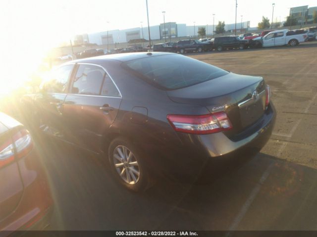 Photo 2 VIN: 4T4BF3EK3BR125395 - TOYOTA CAMRY 