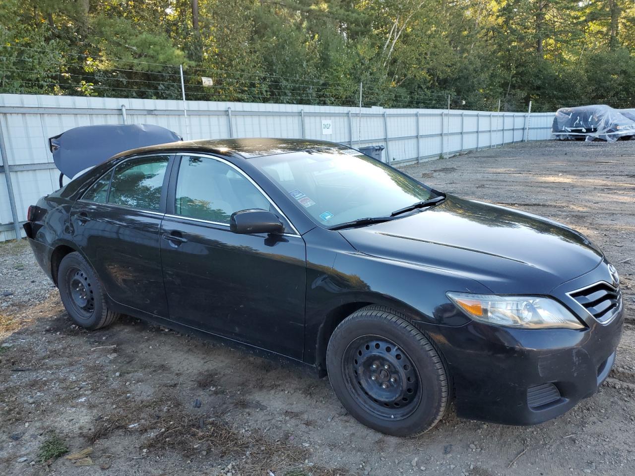 Photo 3 VIN: 4T4BF3EK3BR126921 - TOYOTA CAMRY 