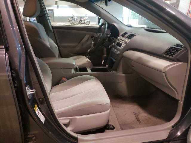 Photo 4 VIN: 4T4BF3EK3BR183085 - TOYOTA CAMRY BASE 