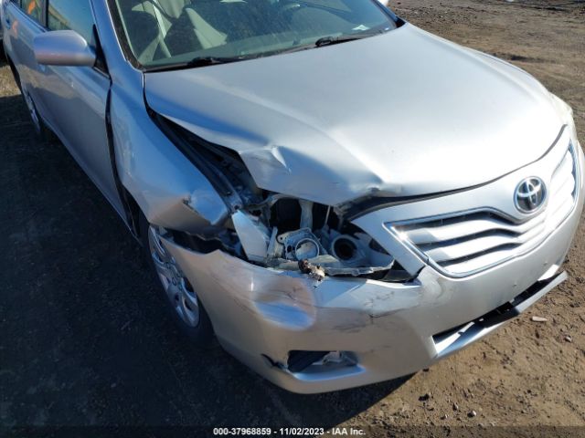 Photo 5 VIN: 4T4BF3EK3BR184950 - TOYOTA CAMRY 