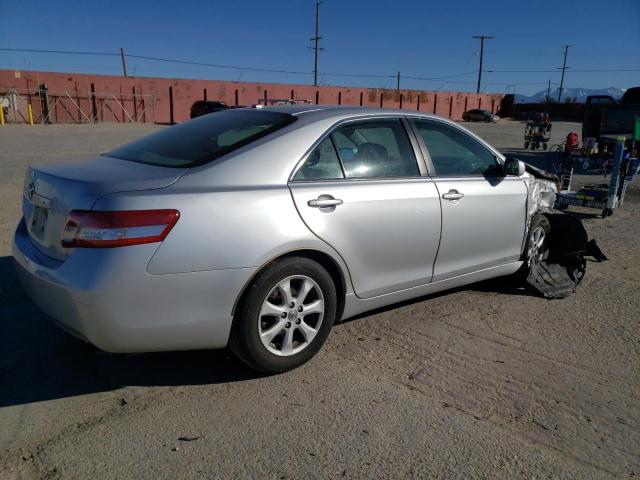 Photo 2 VIN: 4T4BF3EK3BR190666 - TOYOTA CAMRY BASE 