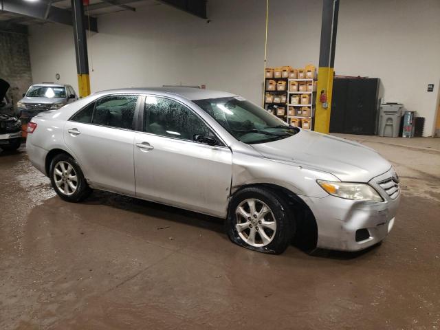 Photo 3 VIN: 4T4BF3EK3BR194880 - TOYOTA CAMRY 