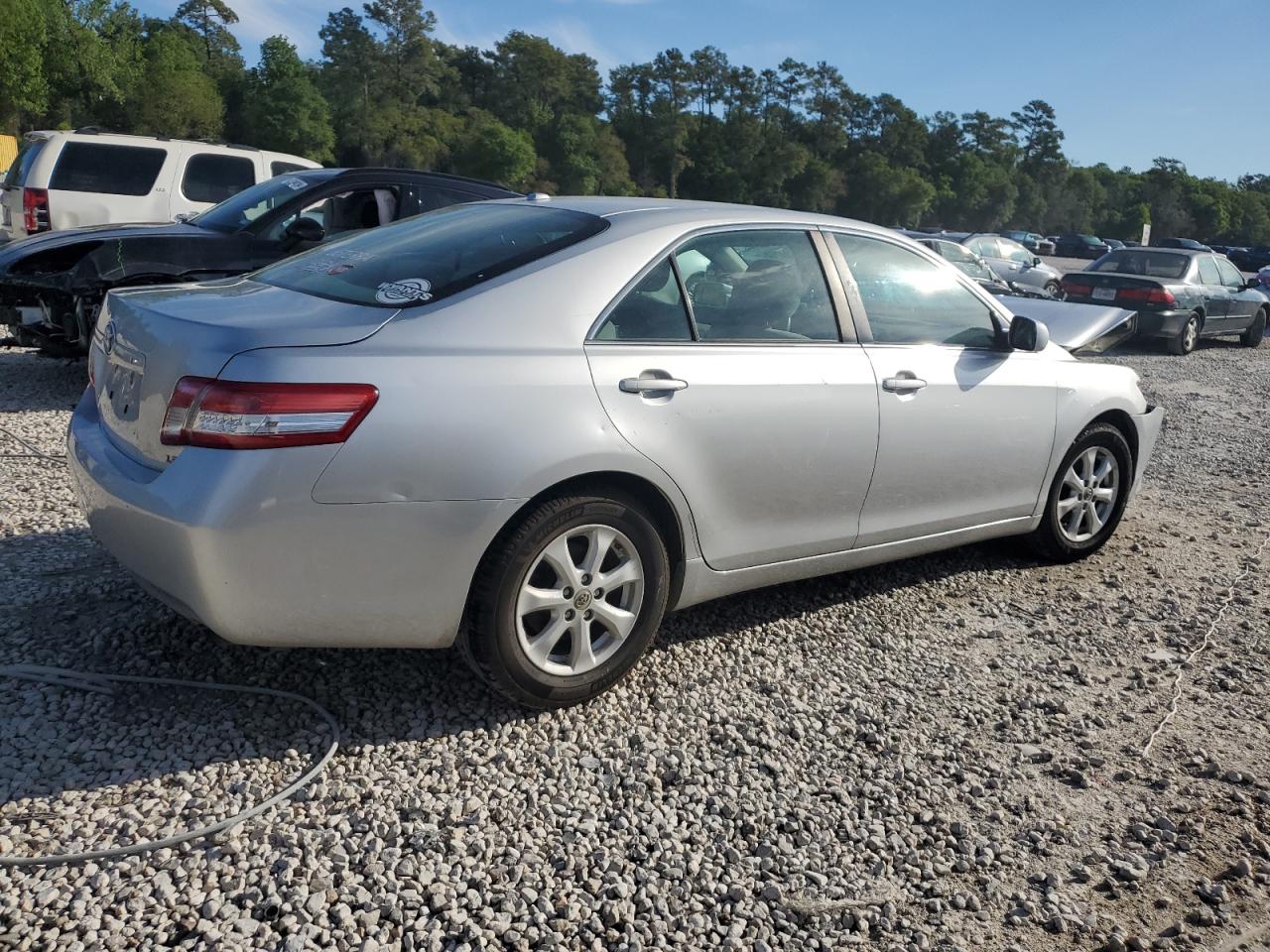 Photo 2 VIN: 4T4BF3EK3BR215579 - TOYOTA CAMRY 