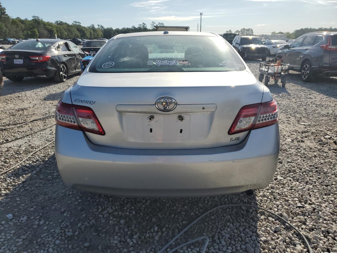 Photo 5 VIN: 4T4BF3EK3BR215579 - TOYOTA CAMRY 