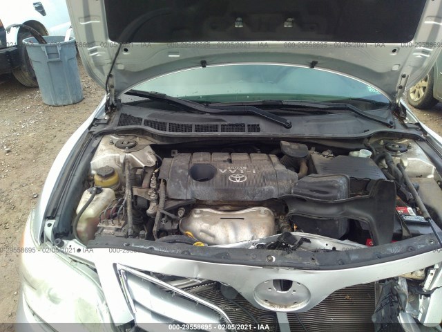 Photo 9 VIN: 4T4BF3EK4AR010139 - TOYOTA CAMRY 