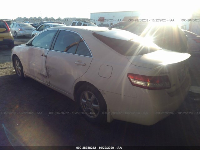 Photo 2 VIN: 4T4BF3EK4AR049782 - TOYOTA CAMRY 