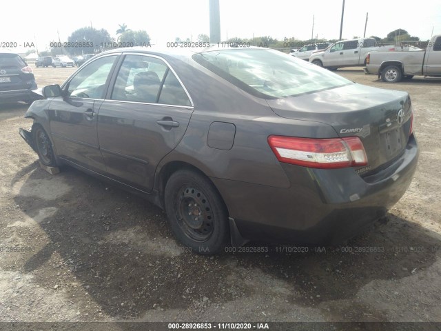 Photo 2 VIN: 4T4BF3EK4AR064041 - TOYOTA CAMRY 