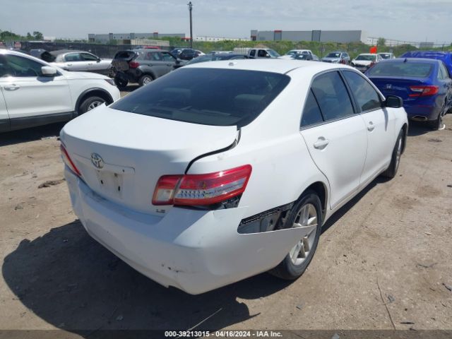 Photo 3 VIN: 4T4BF3EK4AR074763 - TOYOTA CAMRY 