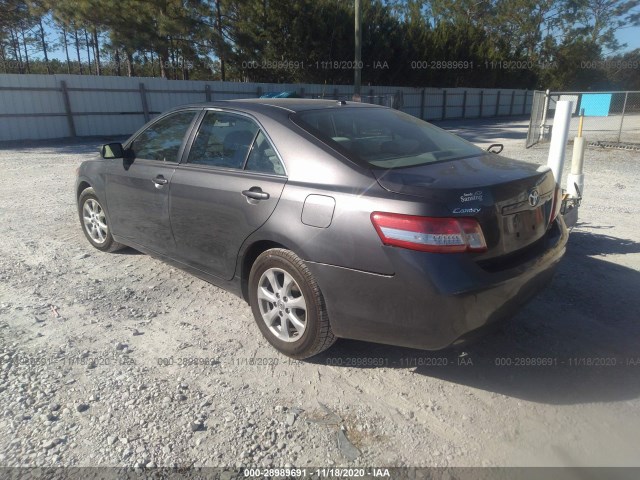 Photo 2 VIN: 4T4BF3EK4AR076612 - TOYOTA CAMRY 