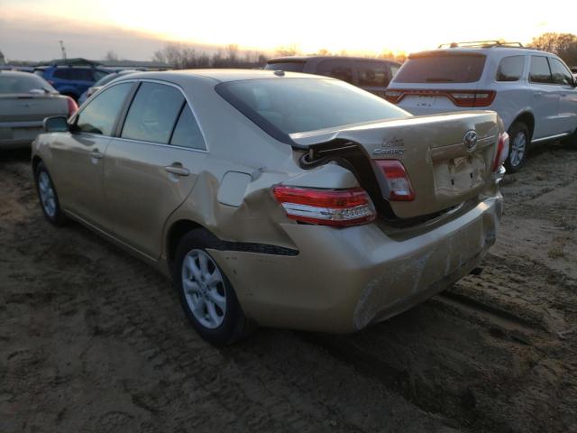 Photo 2 VIN: 4T4BF3EK4BR091001 - TOYOTA CAMRY BASE 