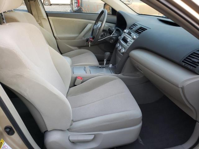 Photo 4 VIN: 4T4BF3EK4BR091001 - TOYOTA CAMRY BASE 