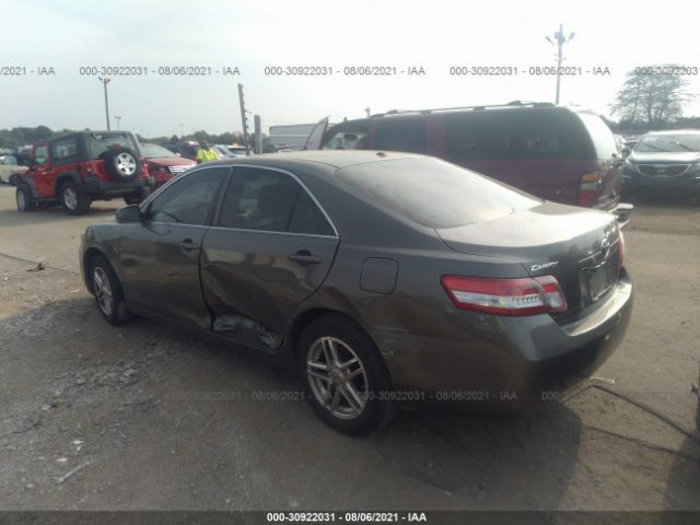 Photo 2 VIN: 4T4BF3EK4BR096313 - TOYOTA CAMRY 