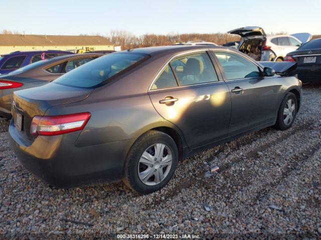 Photo 3 VIN: 4T4BF3EK4BR103213 - TOYOTA CAMRY 