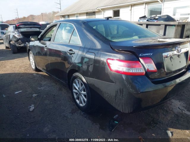 Photo 2 VIN: 4T4BF3EK4BR105592 - TOYOTA CAMRY 