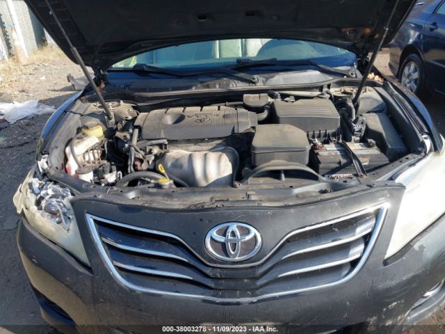 Photo 9 VIN: 4T4BF3EK4BR105592 - TOYOTA CAMRY 