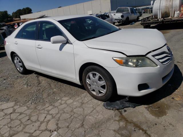 Photo 3 VIN: 4T4BF3EK4BR105933 - TOYOTA CAMRY BASE 