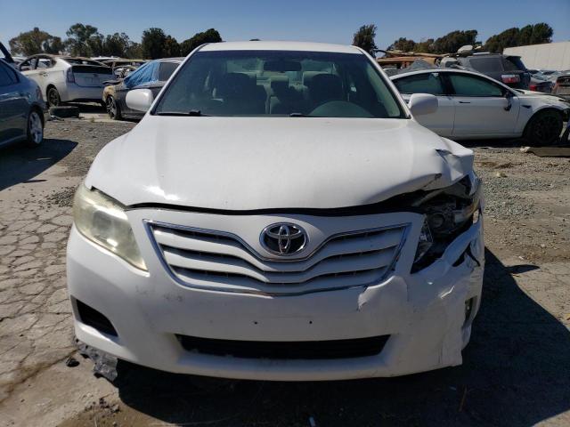 Photo 4 VIN: 4T4BF3EK4BR105933 - TOYOTA CAMRY BASE 