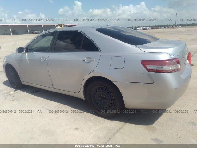 Photo 2 VIN: 4T4BF3EK4BR118312 - TOYOTA CAMRY 