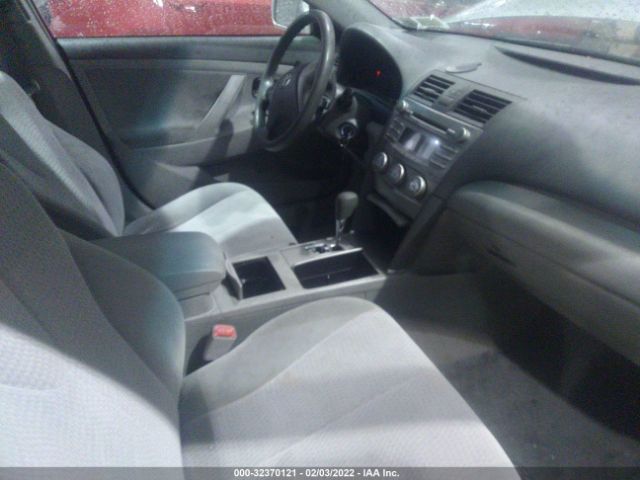 Photo 4 VIN: 4T4BF3EK4BR121162 - TOYOTA CAMRY 