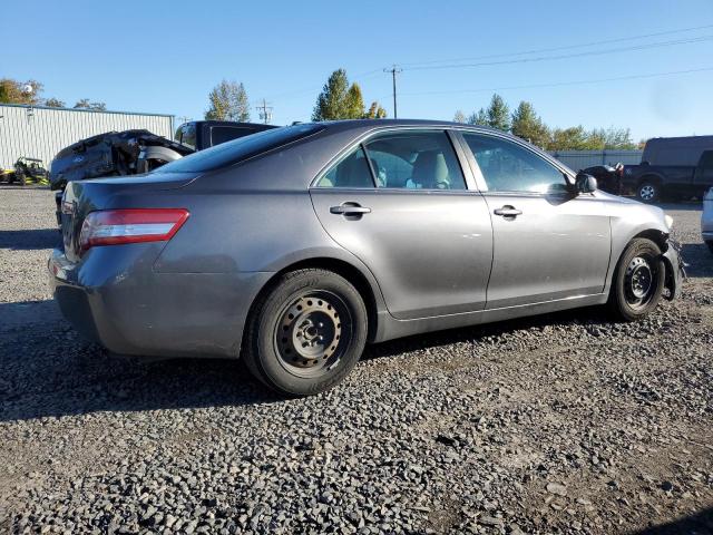 Photo 2 VIN: 4T4BF3EK4BR143081 - TOYOTA CAMRY BASE 