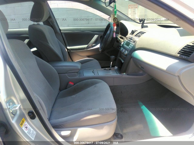 Photo 4 VIN: 4T4BF3EK4BR145106 - TOYOTA CAMRY 