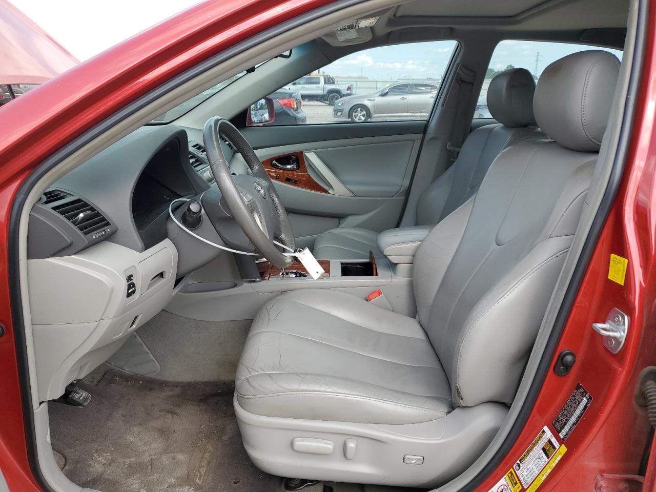 Photo 6 VIN: 4T4BF3EK4BR148121 - TOYOTA CAMRY 