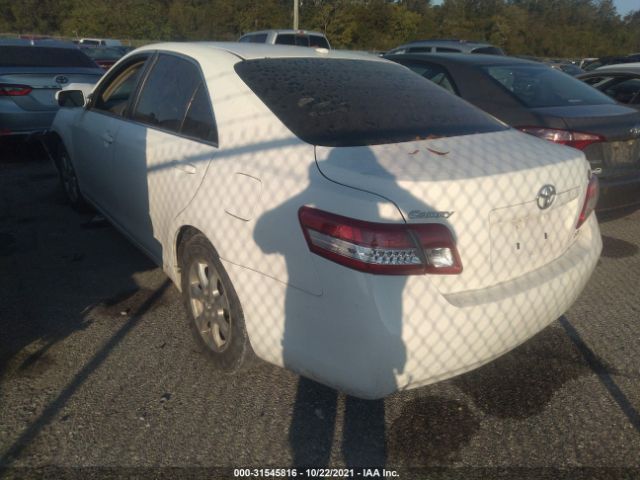 Photo 2 VIN: 4T4BF3EK4BR154114 - TOYOTA CAMRY 