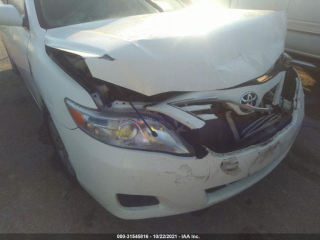 Photo 5 VIN: 4T4BF3EK4BR154114 - TOYOTA CAMRY 