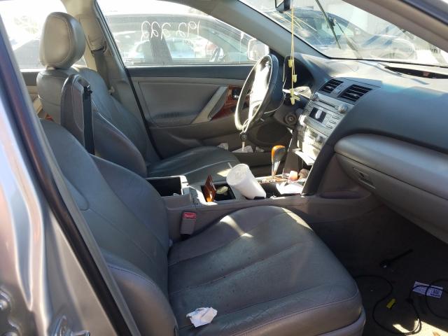 Photo 4 VIN: 4T4BF3EK4BR159183 - TOYOTA CAMRY BASE 