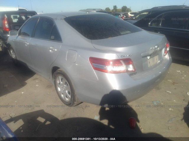 Photo 2 VIN: 4T4BF3EK4BR172029 - TOYOTA CAMRY 