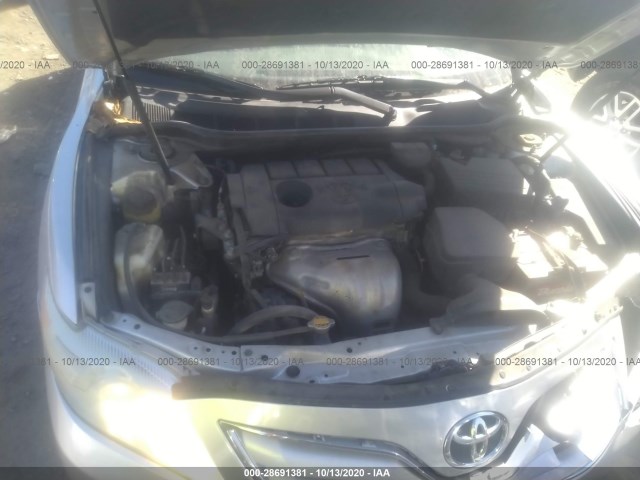 Photo 9 VIN: 4T4BF3EK4BR172029 - TOYOTA CAMRY 